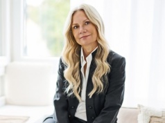 Dlaczego to, co nosisz w biurze, realnie wpływa na Twoje decyzje biznesowe. Mentorka stylu: „Ubiór warunkuje to jak stoisz, mówisz, podejmujesz decyzje”