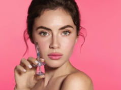 To najmocniejszy krem na zmarszczki mimicze. Już w minutę działa jak wypełniacz