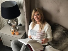 Tak wygląda mieszkanie Karoliny Szostak. Na 40 metrach zmieściła nawet garderobę