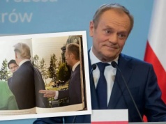 Tusk skomentował decyzję Amerykanów ws. Czarzastego. Internauci przypomnieli mu to zdjęcie