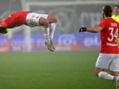 Wisła bliżej niż kiedykolwiek, ale droga wciąż daleka. Błaszczykowski studzi emocje