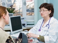 Pierwszy miesiąc rewolucyjnych zmian: więcej dostępnych terminów do specjalistów