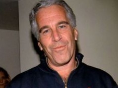 Polak w strukturach Jeffreya Epsteina. Był jego prawą ręką