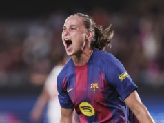 Ona się nie zatrzymuje. Dublet Ewy Pajor w żeńskim El Clasico