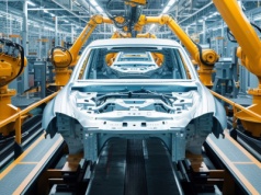 Produkowali Porsche i Mercedesy. Teraz będą transportery opancerzone