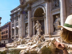 Słynny zabytek dla wybranych. Stojących blisko czeka niemiła niespodzianka