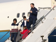 Człowiek Trumpa pojawił się w Mediolanie. Wiadomo, co zrobił po przylocie