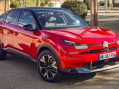 Nowy Citroen C4 będzie szalony. Rywale mają przy nim wyglądać skromnie i nudno