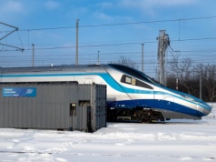 Śnieg, lód, marznący deszcz – co naprawdę paraliżuje transport szynowy i czy musi tak być?