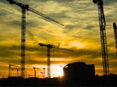 Nadchodzi tąpnięcie na rynku nieruchomości? Najnowsze dane o kredytach nie pozostawiają złudzeń. Deweloperzy pod ścianą?