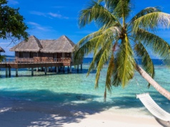 Gdzie zimą jest ciepło i tanio? Oto ulubione kierunki Polaków