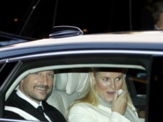 Księżna Mette-Marit, żona następcy tronu przeprasza za znajomość z Epsteinem