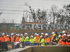 Tego rynek pracy jeszcze nie widział. Ponad 50 tys. nowych etatów. "Impuls na dekady"
