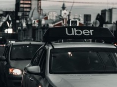 Miliony dolarów dla pasażerki. Kara dla Ubera po gwałcie