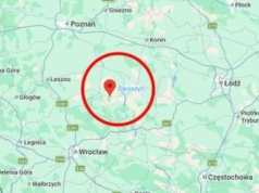 Samochód uderzony przez dwa pociągi. Groźny wypadek w Wielkopolsce