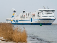 Sztorm i mróz paraliżują żeglugę. Promy między Polską a Skandynawią odwołane