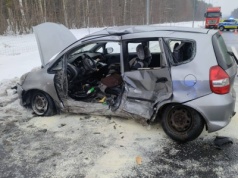 Poważne zdarzenie drogowe pod Dobrym Miastem. 67-latek nie ustąpił pierwszeństwa