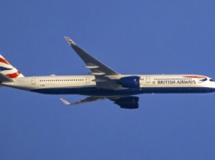 Chwile grozy na pokładzie Airbusa A350 linii British Airways. Podczas startu odpadło koło z podwozia