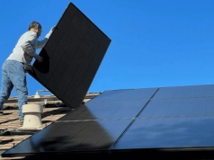 Nowy podatek od fotowoltaiki. Skarbówka wyjaśnia, wiadomo już, kto zapłaci, a kto może spać spokojnie