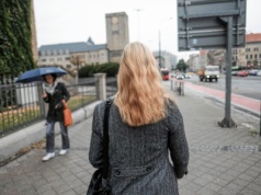 Nie potrafisz chodzić powoli? Psycholodzy łączą to z konkretnymi cechami osobowości