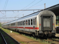 Niemcy. Coraz mniej wagonów DB w barwach DB