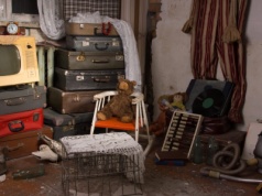 Psychiatra: nie każdy zbieracz jest chory, ale każdy chory zbiera coś więcej niż rzeczy (wywiad)