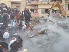 Katastrofa budowlana w Trypolisie . Są ofiary i ranni