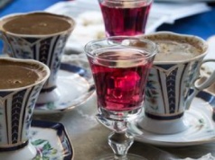 Ten napój piła sama sułtanka Hurrem. Idealna kompozycja owoców i ziół