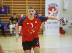 Sroga lekcja handballu drugiego SMS w Zawierciu