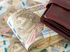 Ci pracownicy mogą dostać odszkodowanie z ZUS. To nawet 28 tys. złotych