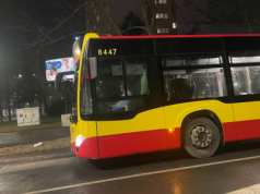 Zawód deficytowy, ale coraz bardziej się opłaca. Tyle zarabiają kierowcy i motorniczowie