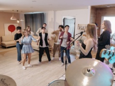 Wydziedziczył syna w testamencie, ale o jednym zapomniał. Wnuki świętują