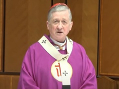 Stany Zjednoczone: Ostre uderzenie w Trumpa, liberalny kardynał mówi o „terrorze”