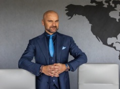 Brzoska wycofuje InPost z giełdy. Kurs wystrzelił o 14 proc.