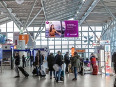 Co z reklamą na Lotnisku Chopina?