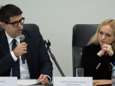 Samorząd lekarski ostro krytykuje plany Ministerstwa Zdrowia. 