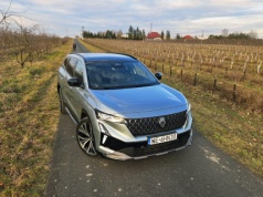 Test: Renault Espace Full Hybrid 200. Wsiadam, klikam i… jest po mojemu