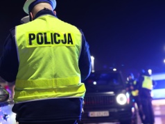 Policja nie zatrzyma już dowodu rejestracyjnego. Niebawem zrobisz to legalnie