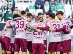 PKO Ekstraklasa: Piast Gliwice idzie w górę, zobacz tabelę