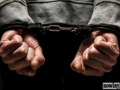 Przyjechała, by zaopiekować się siostrą. Ojczym groził jej, że użyje broni