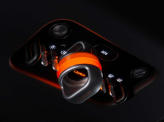 Ferrari ujawnia wnętrze w swoim pierwszym w historii EV