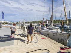 Polscy żeglarze wyróżniają się w Europie. Pływają w dużych grupach i sami prowadzą jachty