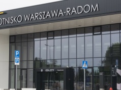 Kolejne straty lotniska w Radomiu. Część pracowników trafi do Warszawy