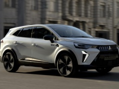 Nowe Mitsubishi wycenione. Za Renault w przebraniu zapłacisz 123 500 zł