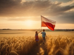 Atak na polską pamięć. Kłamstwo zamiast historii