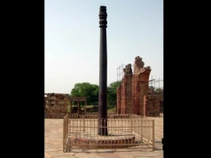 Ta kolumna przetrwała ponad 1700 lat. Naukowcy długo nie potrafili wyjaśnić tego fenomenu