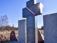 Stowarzyszenie Huta Pieniacka apeluje o decyzję ws. ekshumacji