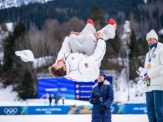 Na ten medal czekali 50 lat. I nagle takie sceny!