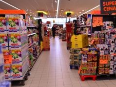 Znikają z półek w Biedronce. Wszystko przez restrykcyjny limit