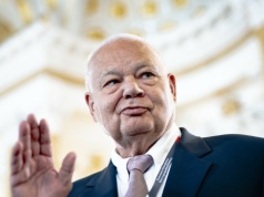 Nieoczekiwany zwrot w sprawie prezesa NBP. Donald Tusk odpuszcza?